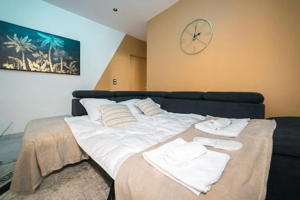 Oasis Urbaine Yourhosthelper Clermont-Ferrand 0*,  Francia