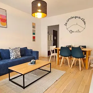 Appartement Le Salin - Terrasse - Parking - Wifi, Clermont-Ferrand